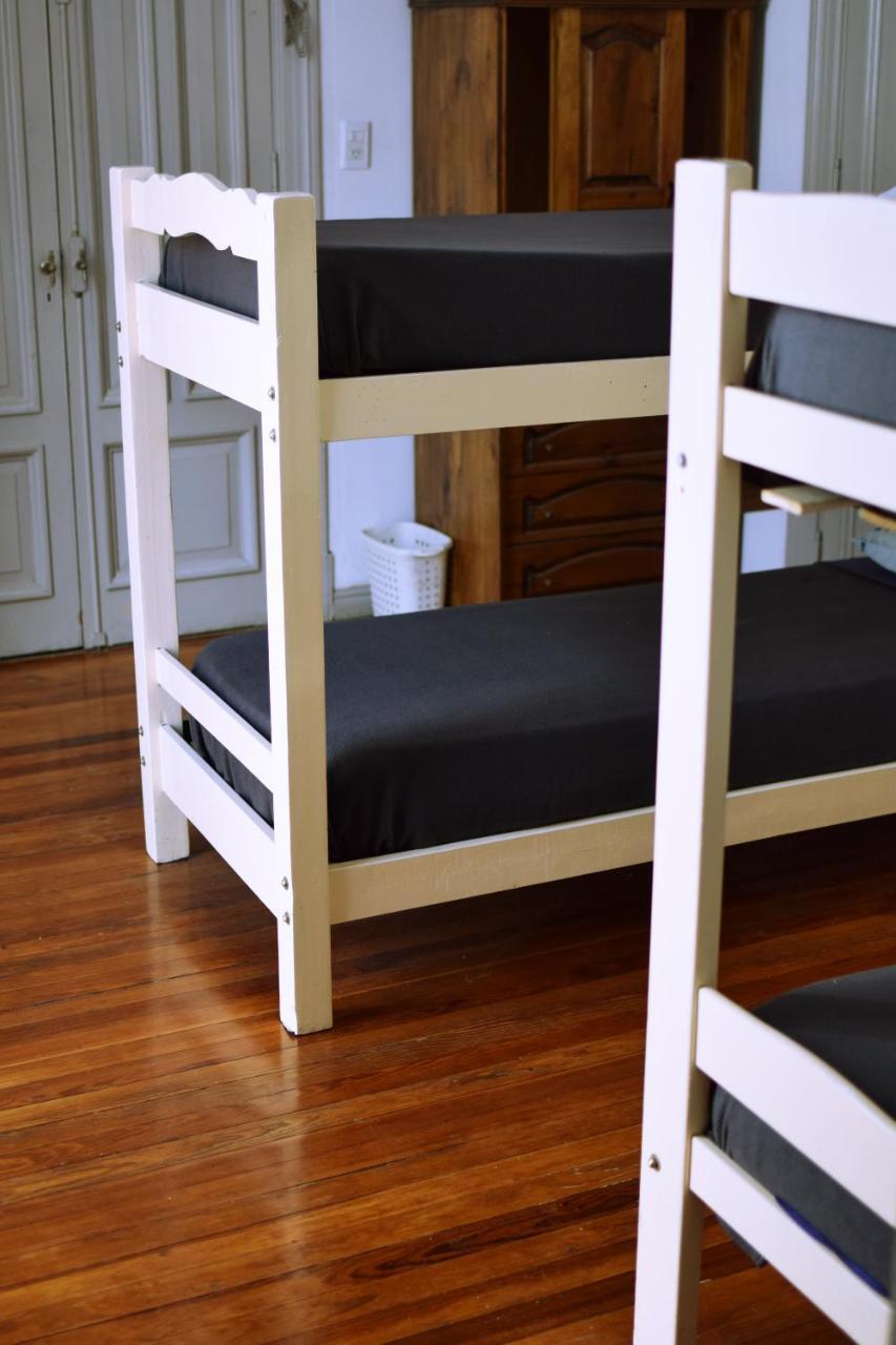 Be King Hostel Росарио Экстерьер фото
