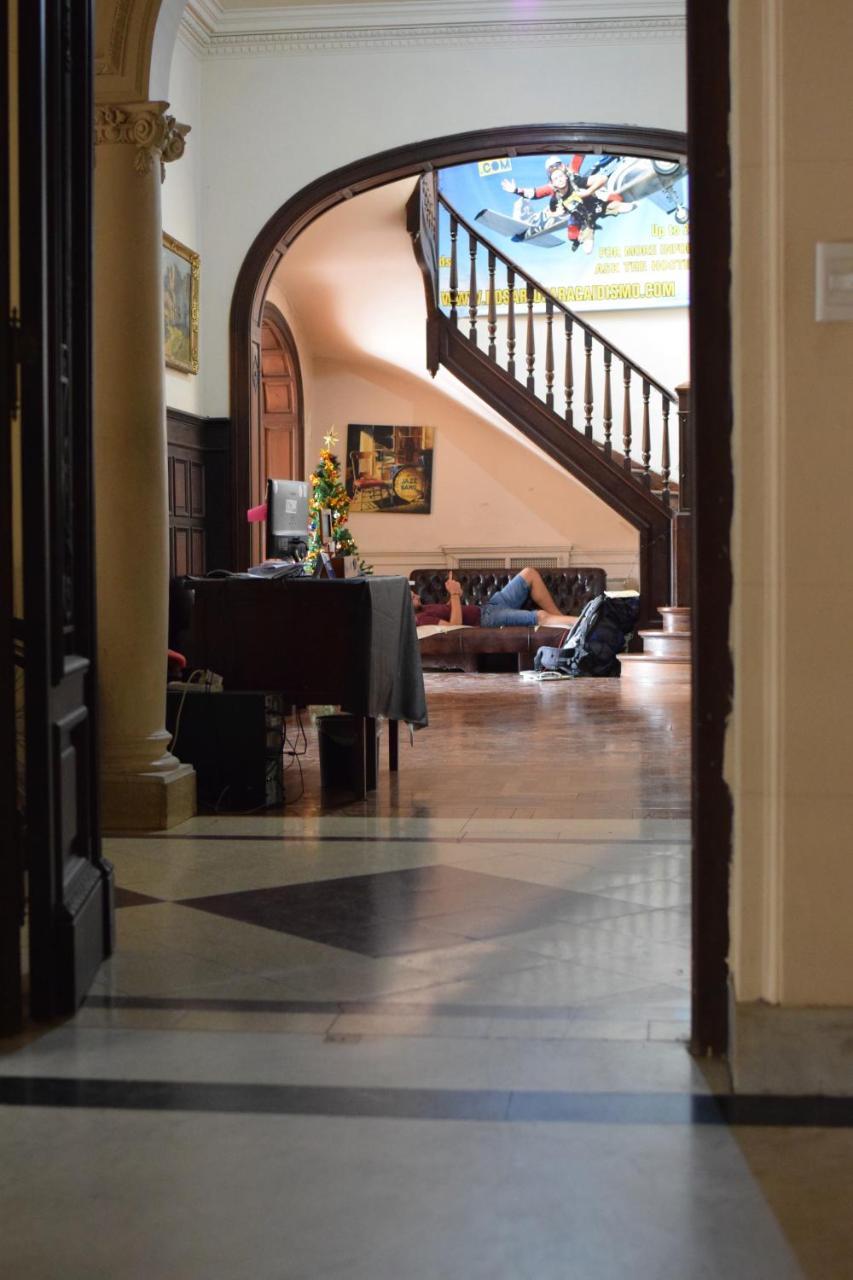 Be King Hostel Росарио Экстерьер фото