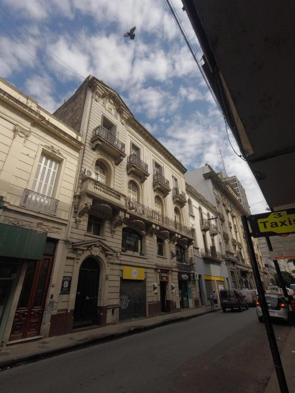 Be King Hostel Росарио Экстерьер фото