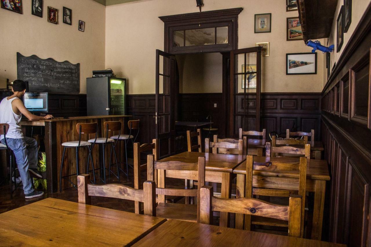 Be King Hostel Росарио Экстерьер фото